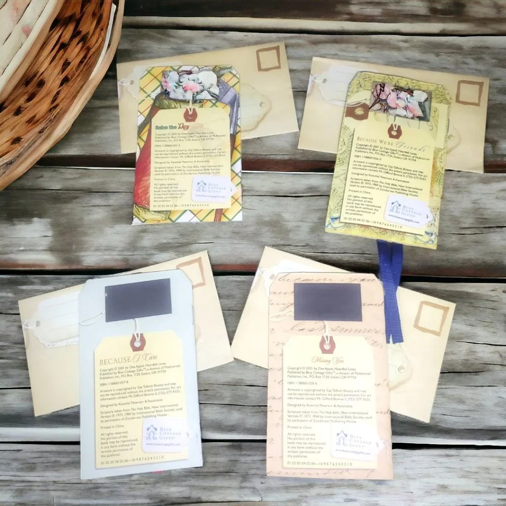 Gift Tag Friendship Magnetic Booklet with Envelope & Ribbon - Set of 4